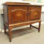 774 8217 SIDEBOARD